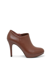 Elvin Bootie